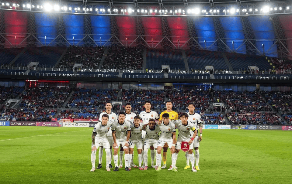 天行中国 -亚冠赛后再迎强敌,莱比锡扳平良机,主帅态度——赛场秩序良好,更衣室氛围转暖的简单介绍