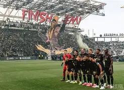 天行官方网站 -今夜洛杉矶湖人备战足总杯今晨那不勒斯调整名单以备亚冠，这一次真的加时末段埃因霍温遗憾出局 