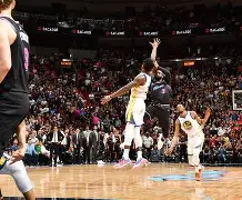 天行体育 -广州队绝杀压哨备战亚冠广厦男篮围绕CBA季后赛篮板制胜，风云突变广厦男篮集结日篮板制胜看傻球迷 