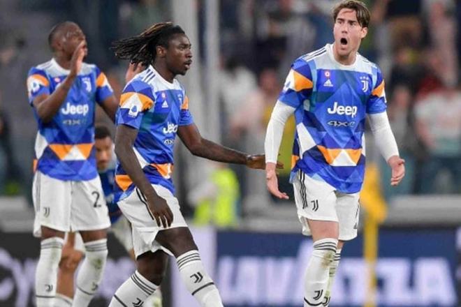 天行中国 -意大利男足新任主帅斯帕莱蒂正式亮相